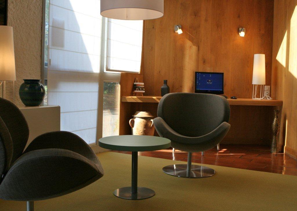Kyriad Angouleme Nord Champniers- Hotel & Residence Eksteriør billede