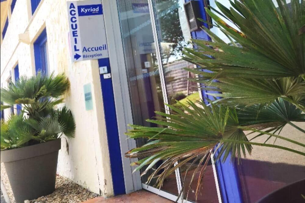 Kyriad Angouleme Nord Champniers- Hotel & Residence Eksteriør billede